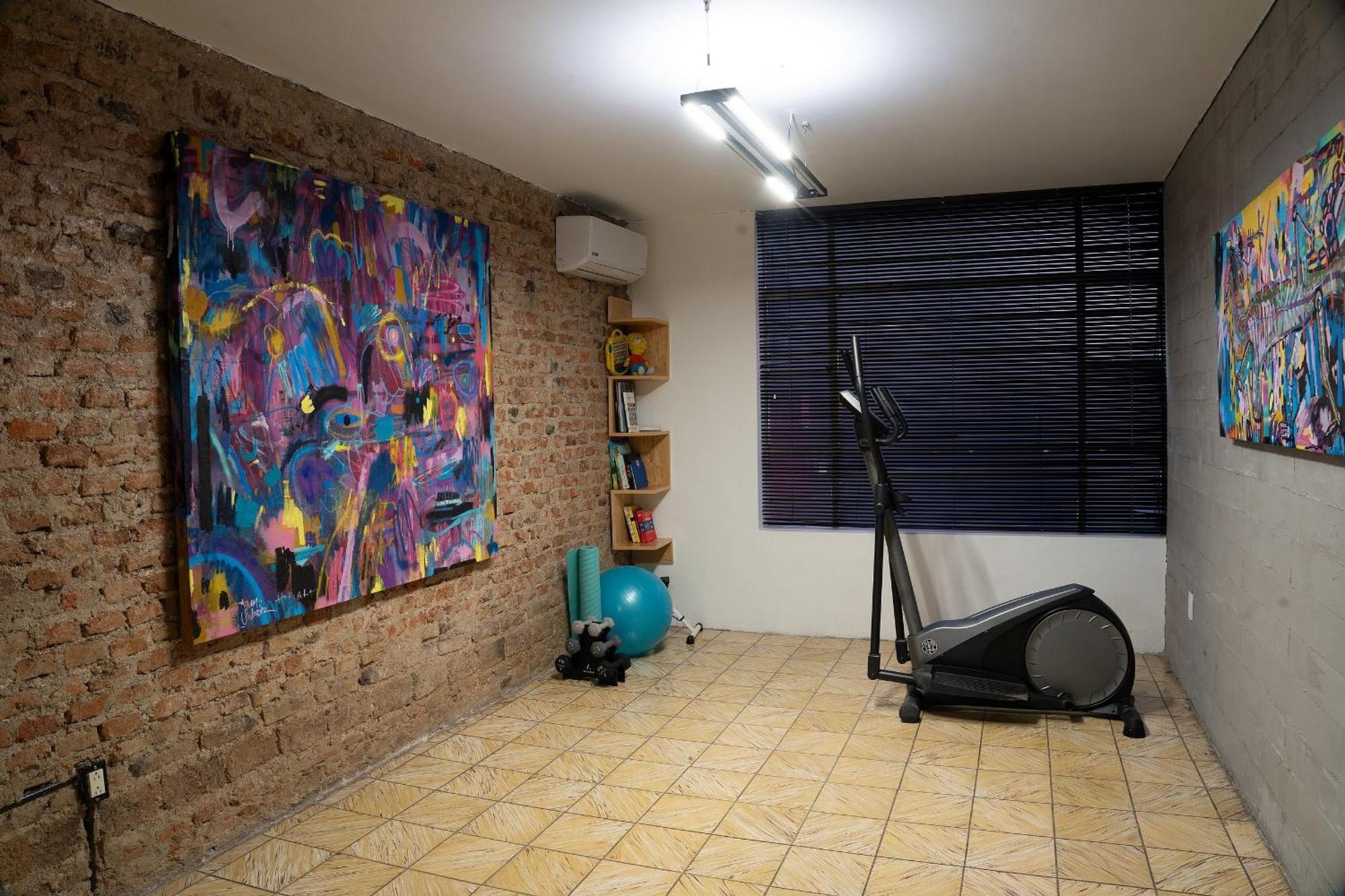 Habitaciones Privadas Con Bano Propio En Una Zona Segura Y Centrica De Guadalajara. Esterno foto
